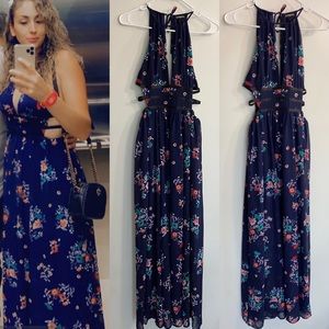 Maxi dress